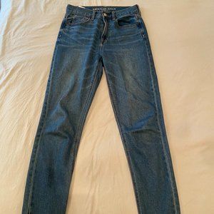 American Eagle Mom Jeans